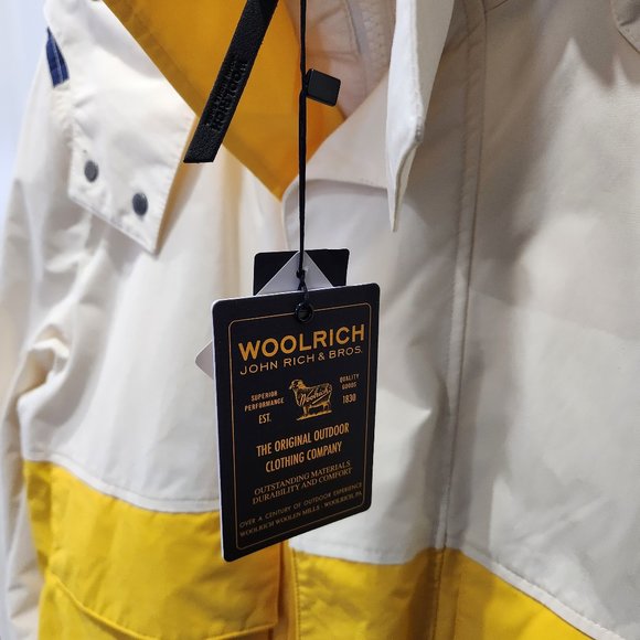 Woolrich Zip-Up Hooded Jacket - Picture 3 of 14